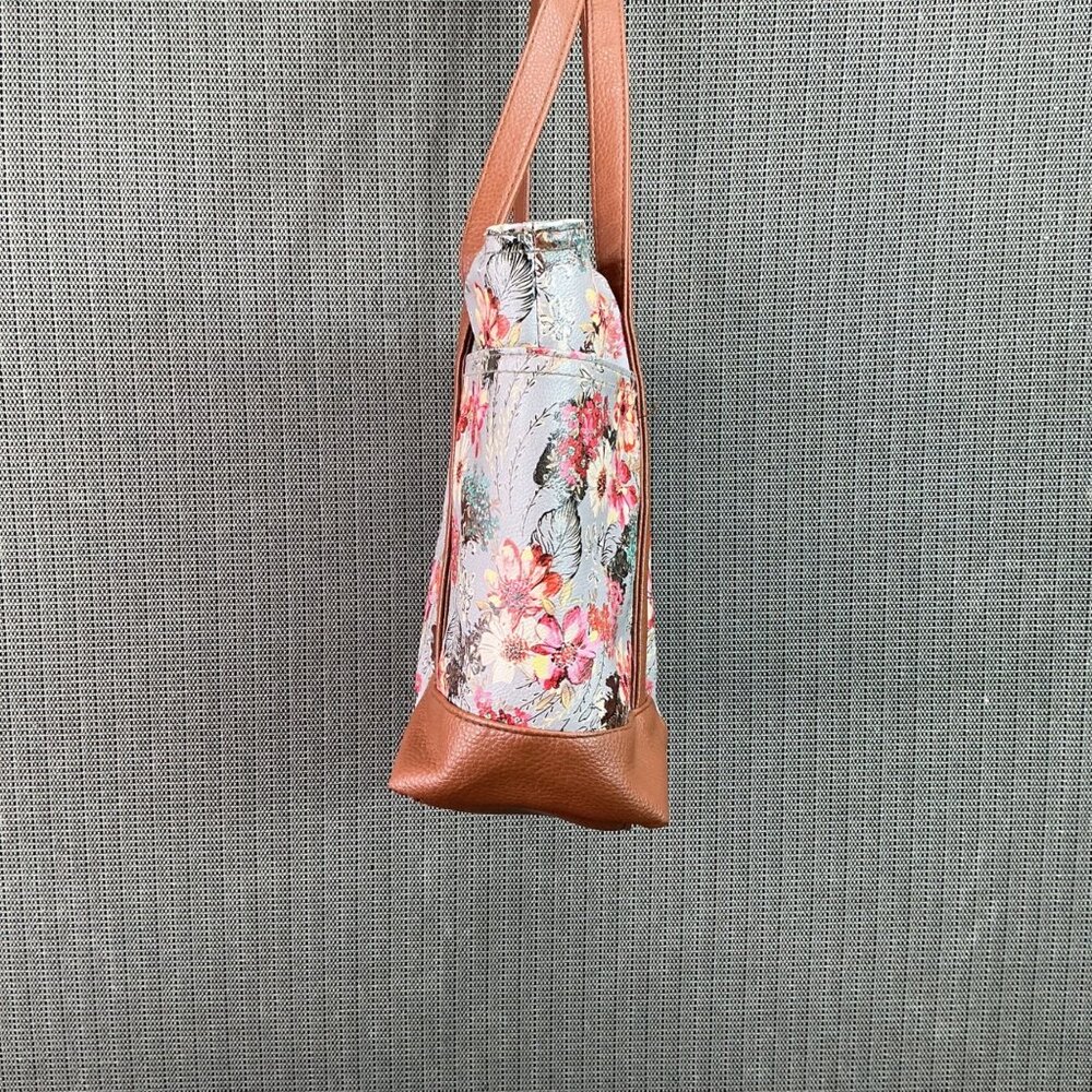 Rosetti Floral Tote Bag With Tan Faux Leather Accents & Multiple Pockets - Picture 8 of 11